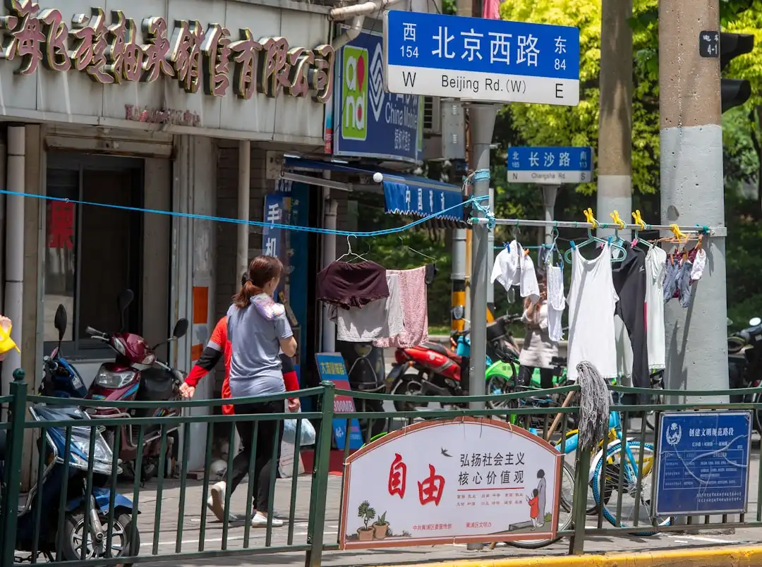 从数据采集到预测维护:工业远程监控系统架构设计与实践